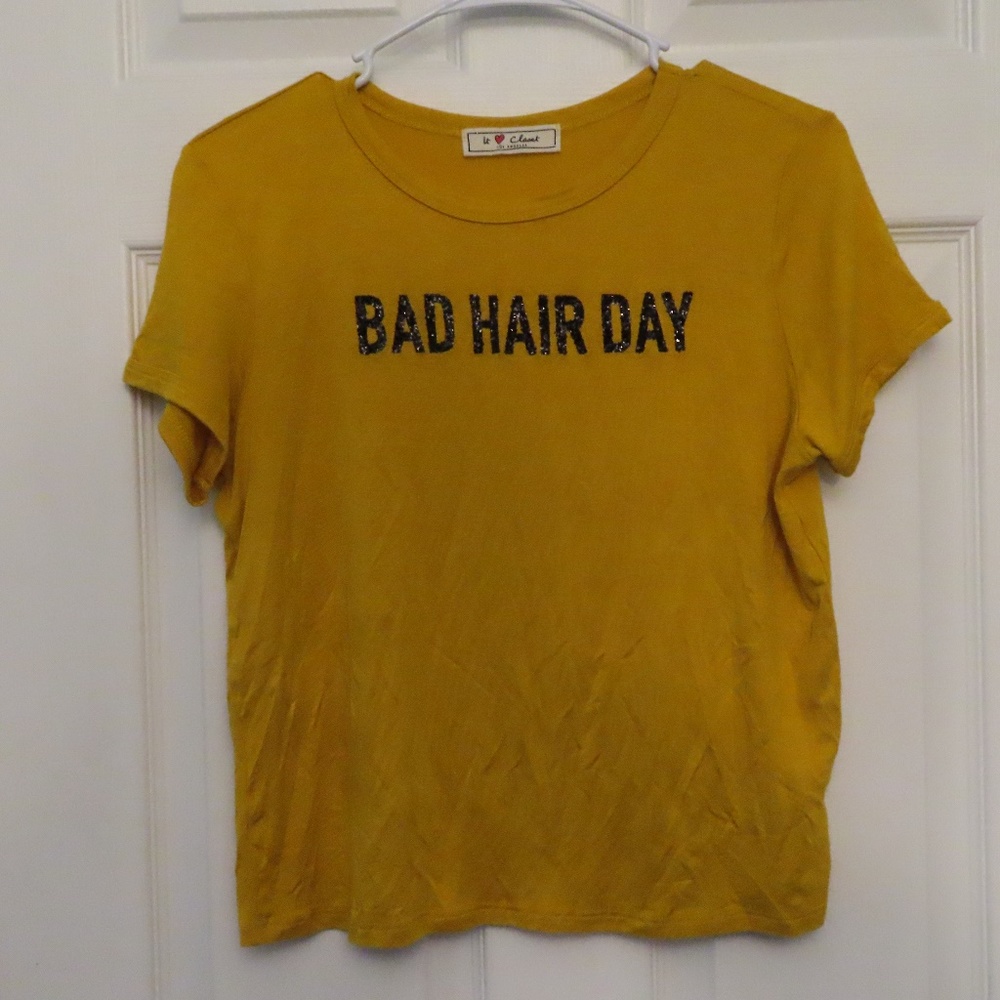 Graphic tee